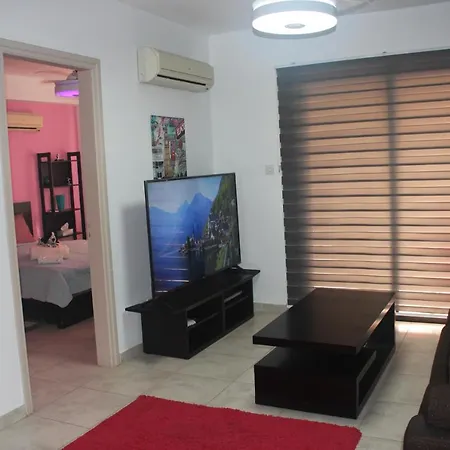 Marina Court Flat Apartmán *