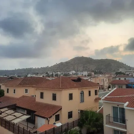 Marina Court Holiday Flat Apartment Larnaka