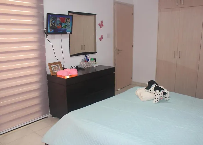 Daire Marina Court Flat *