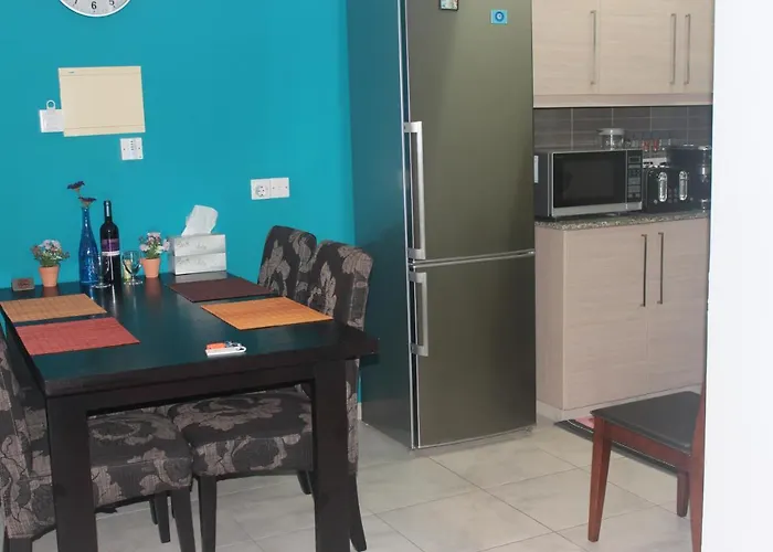 Marina Court Flat Daire *