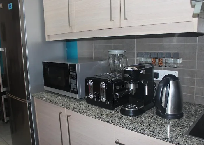 Marina Court Flat * Larnaca