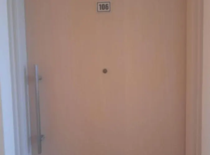 Marina Court Flat Daire Larnaca